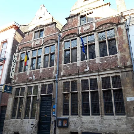 エラスムス ホテル