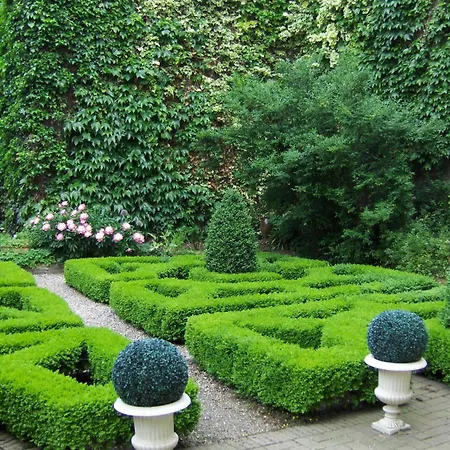 エラスムス ホテル ヘント