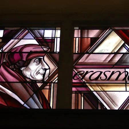 Erasmus Отель